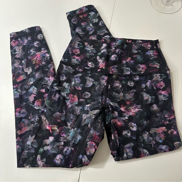 Lululemon Wunder Under High-Rise Tight 25" *Full-On Luxtreme - Picture 2 of 5